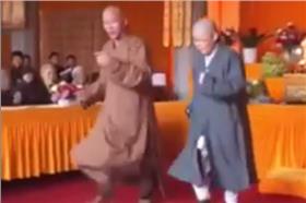 和尚嗨跳「阿彌陀佛」
https://www.facebook.com/100004359847021/videos/464402680381723/