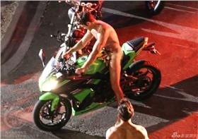 柴克艾弗隆／翻攝每日郵報