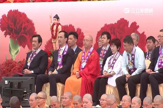 馬、柯互槓　驚現3秒不到的珍貴畫面