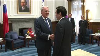 華爾街日報專訪　馬跳針猛批蔡英文