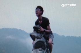 白目第十蛙g1200