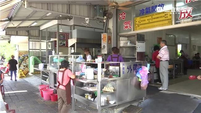民眾疑：知名魚皮店因租停車場漲價