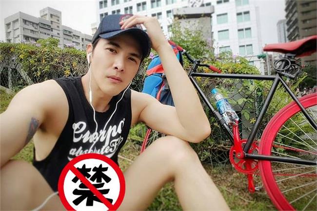 謝佳見腿開開　人夫怎麼那麼性感啊！