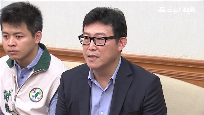 榮總醫師不幹了　姚文智二度鞠躬道歉