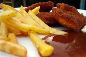 炸雞(圖/pixabay  Lebensmittelfotos)