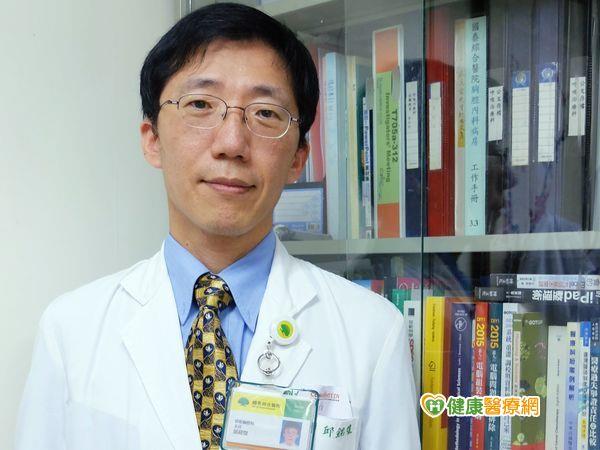 喘到不行！老翁下不了床　送醫發現…