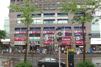 商場變SPA池　聯開宅住戶怒批北捷