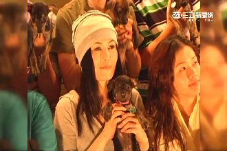 江蕙唱到「關鍵字」　愛犬吠叫對嗆？