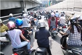 騎車 圖翻攝自flickr-li-penny