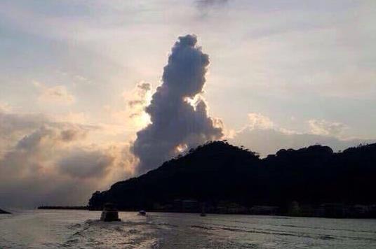 太神奇了！浴佛節「佛祖顯靈」照瘋傳