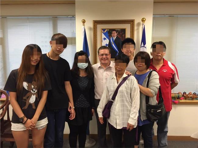 郭家致道歉信　宏國大使：人都會犯錯