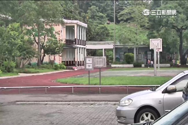 詐領出差費　2技士均獲緩刑2年