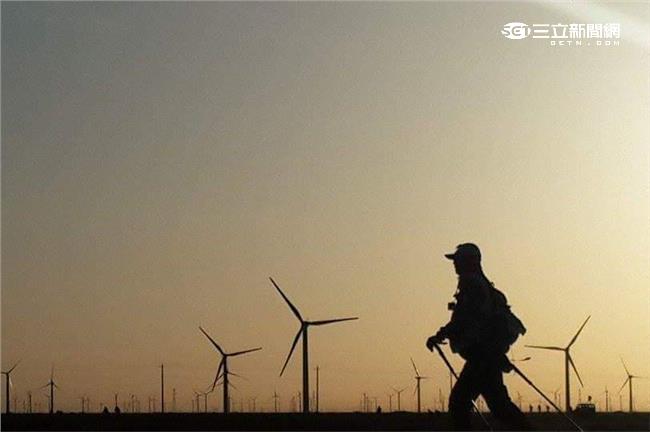 全球最貴路跑！荒漠進擊的兆元台幣