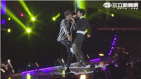 hito畢書盡炎雅倫合體