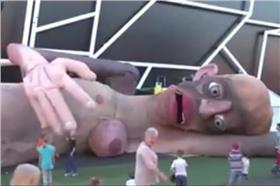 詭異生命教育展-Ryan Kenneth Ford臉書-https://www.facebook.com/4DProductions.RyanKennethFord/videos/10206804464860344/
