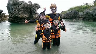 聽診器發現秘密！別讓草莓姐姐不開心