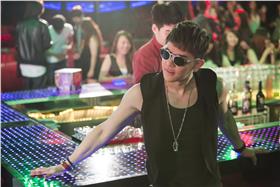 《超級大英雄》中天提供