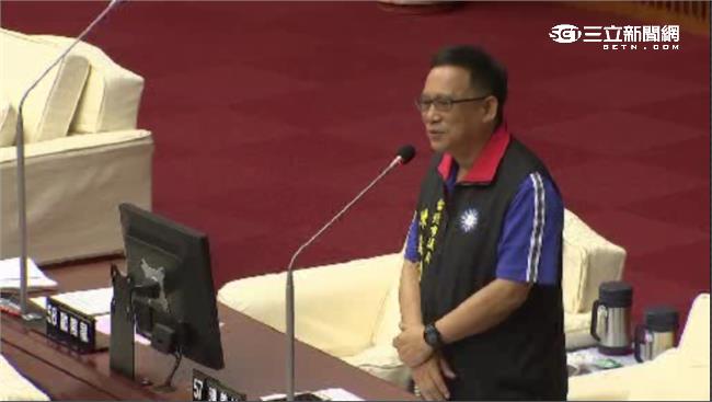 柯P害公務員加班　議員批：血汗工廠