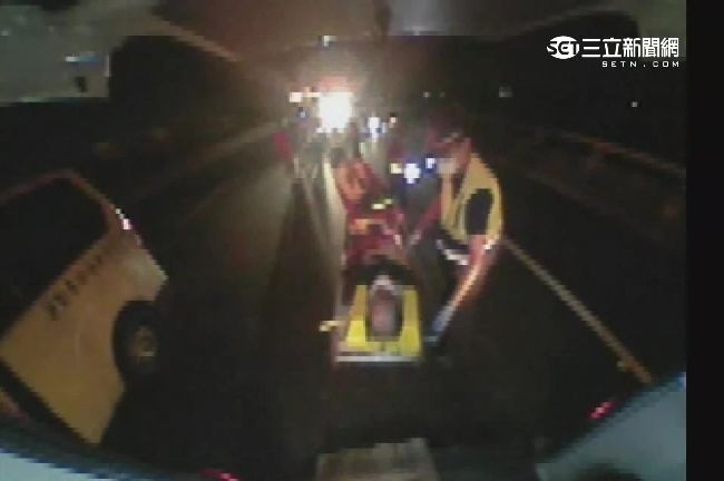 國道車禍下車理論　駕駛慘遭後車輾斃