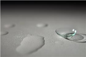 flickr/contact lens/Andy Simmons/https://www.flickr.com/photos/andysimmons/4640356529/