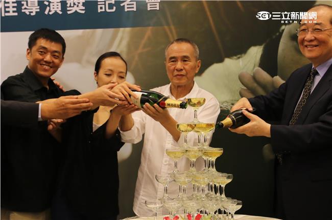 扯國籍侯導怒　台語嗆：最討厭這些！
