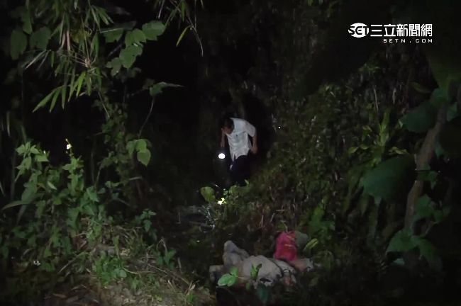 發現白骨回家後　男子：白影跟著我