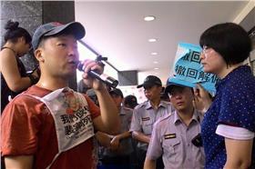 韓國,Hydis,勞工,永豐餘　圖／翻攝自《韓國Hydis工人 團結·鬥爭》臉書