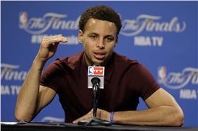 Stephen Curry(AP)
