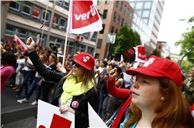 德國罷工遊行　圖／達志影像／路透社