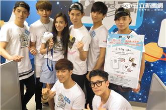 夏和熙Apple做愛心竟遇瘋狂女粉