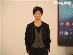 陳柏霖郭雪芙手機代言