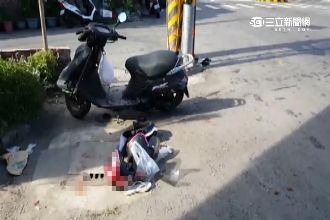 誇張！機車對撞女友慘死　男騎士落跑