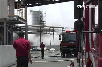 煙霧瀰漫！苗栗化工廠三氧化硫外洩