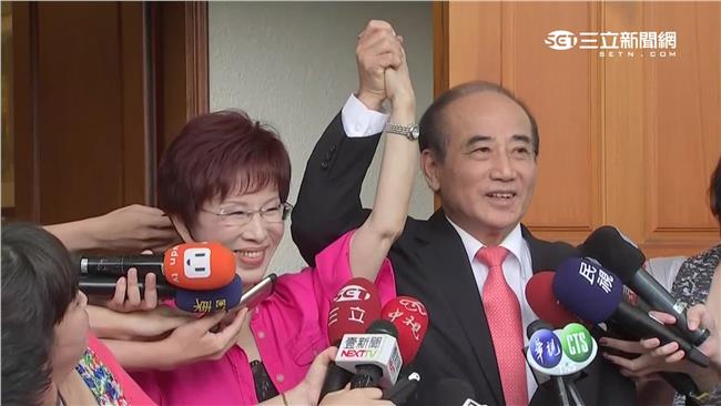 「國民黨團結了！」王金平緊牽洪秀柱