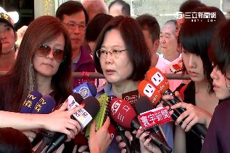 蔡英文端午到貢寮包粽！回應登封面照