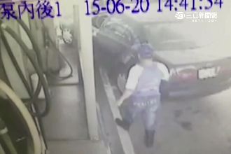 為何爆衝撞進加油站？婦人說是因為…