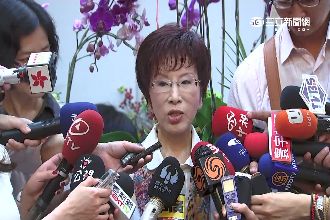 柱姐學歷風波　代辦：恐是校方賣學位