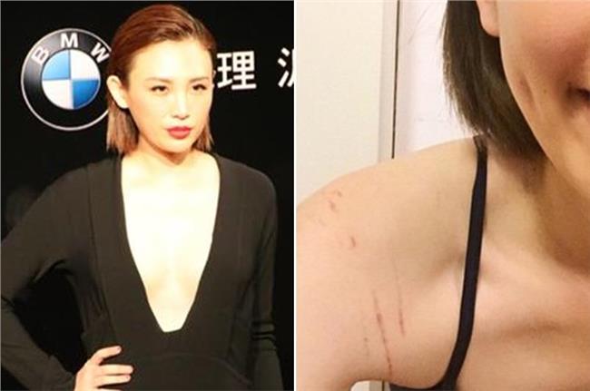 娃娃脫V到肚臍禮服　身上出現紀念品