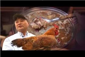 苦撐11年養無毒雞 食安風暴業績夯
　　　　