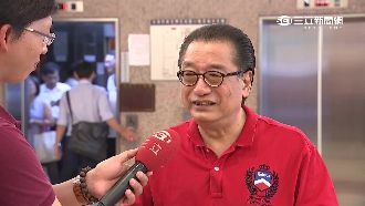 藍鐵票區也告急　傳陣前換將李慶華