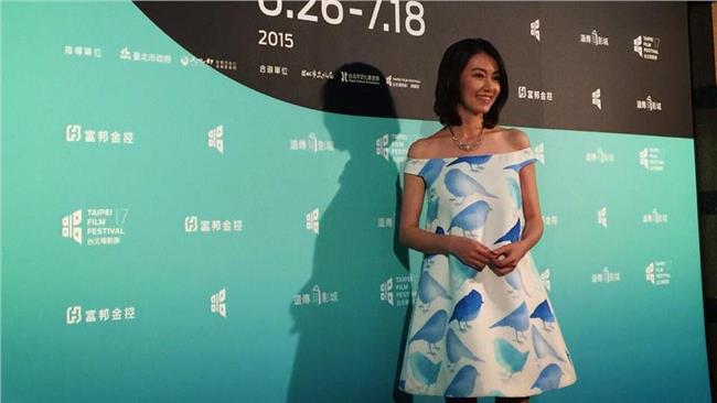 周幼婷產後亮相　依然維持苗條身材