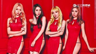 火辣辣！韓國女團穿高衩露丁字褲