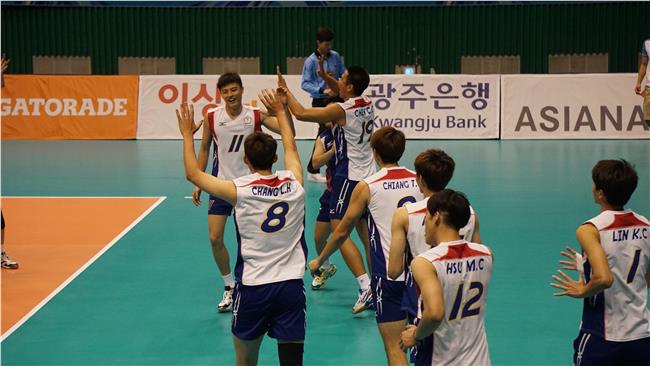 關鍵誤判！世大運台灣男排輸烏克蘭