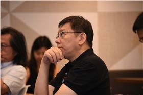 柯文哲,少時,南韓／台北市政府提供