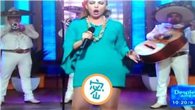 衛生棉,女星,攝影師,跨下,墨西哥▲圖／取自youtube影片