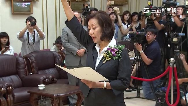 紀國棟遭拔不到一週　詹滿容接任立委