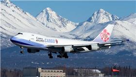 華航,飛機-flickr-BriYYZ-https://www.flickr.com/photos/bribri/8730699000/