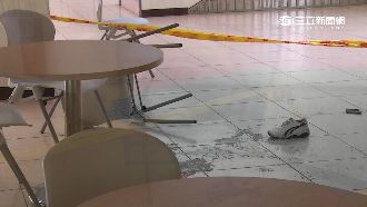 駭人！遭譏「有前科」　男拿斧頭怒砍