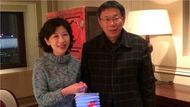佩琪臉書有感：每天跟老公多說一些話