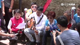 洪秀柱憶亡父　高唱「台灣是咱的名」